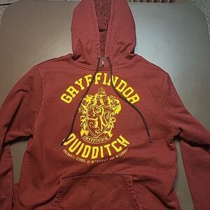 Harry Potter Gryffindor Hoodie Small Quidditch Sweatshirt Hogwarts Wizard EUC